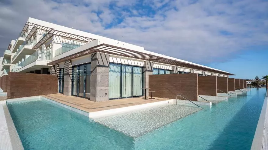 Abre uno de los hoteles más grandes de Canarias
