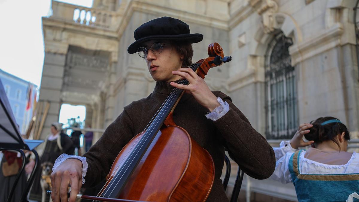 Un recreador histórico tocando música del Siglo de Oro.