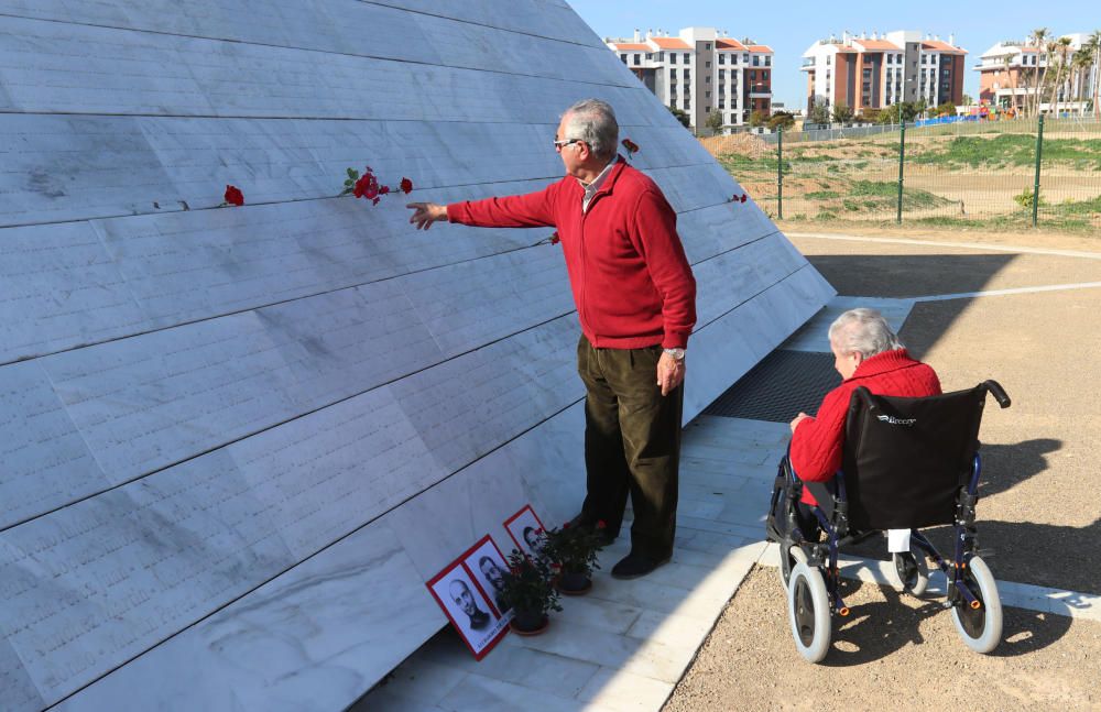 Primer homenaje oficial a las víctimas del franquismo en Málaga