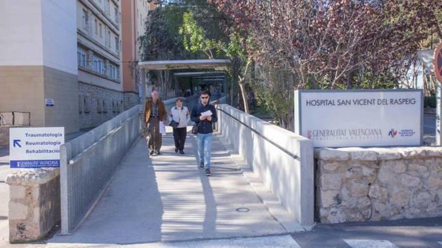 DE SANATORIO NACIONAL CARDIOVASCULAR A HOSPITAL DE SAN VICENTE EN 50 AÑOS