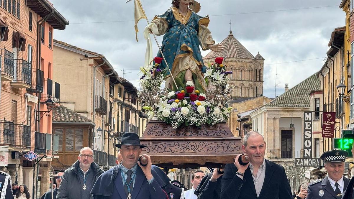 GALERÍA | Toro festeja el Santo Ángel de la Guarda, patrón de la Policía Local