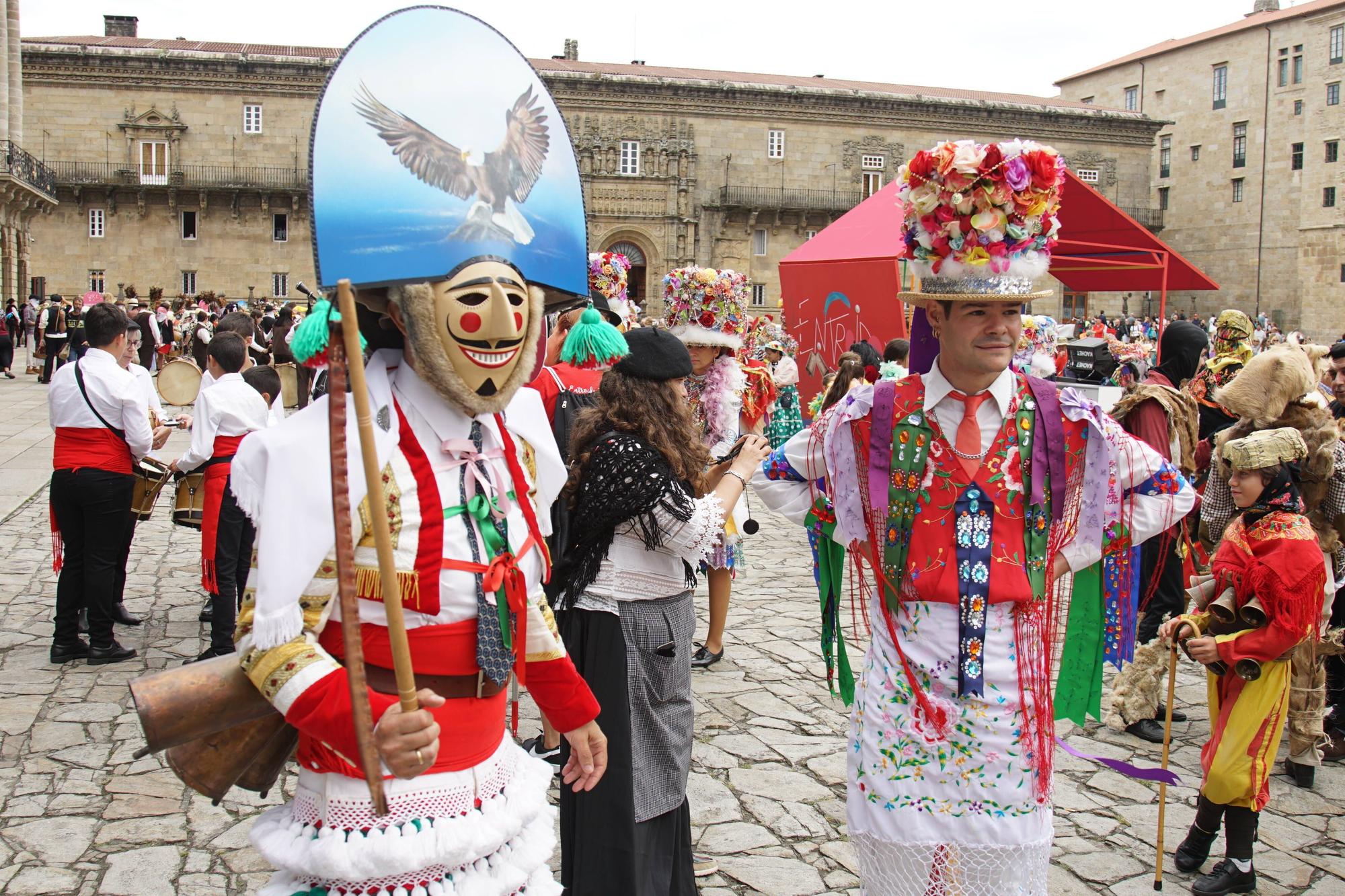 Los carnavales tradicionales arrasan en Compostela