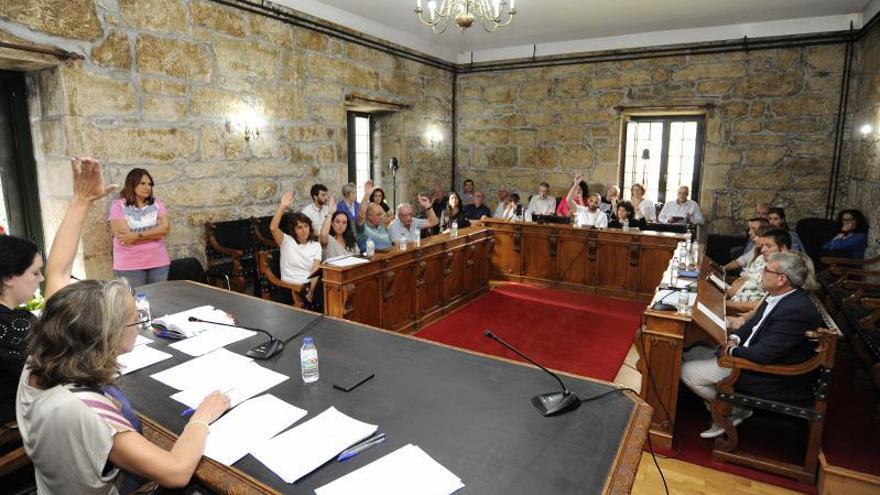 El PSOE gallego tuvo que mediar para que el equipo de Cuiña y el Bloque llegasen a acuerdo