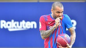 Presentación Dani Alves - Las imágenes del show que han dado la vuelta al mundo