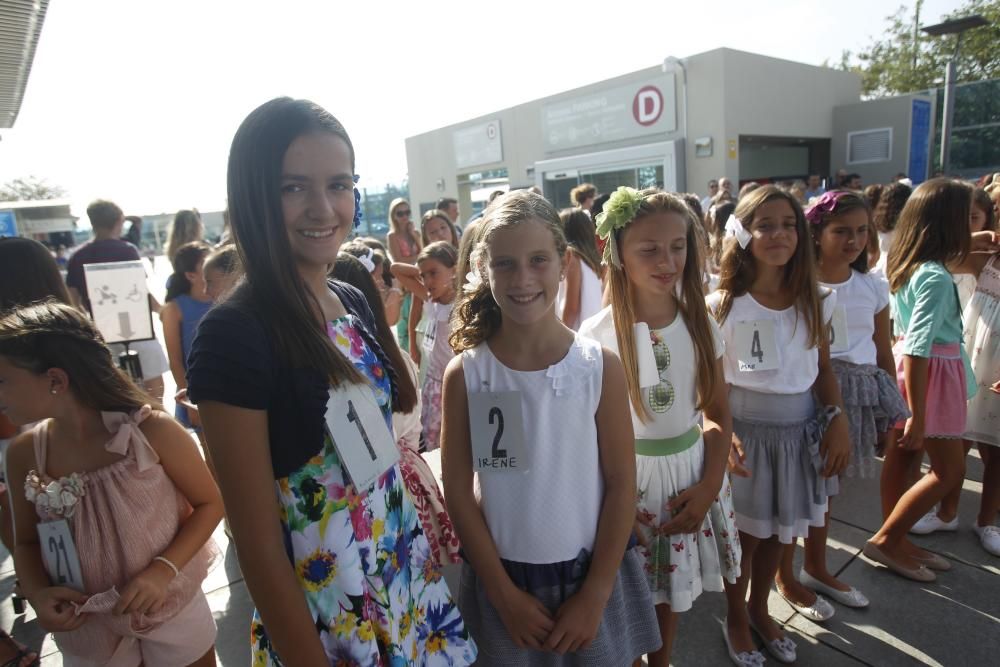 Las candidatas a la Corte de Honor Infantil, en l'Oceanogràfic