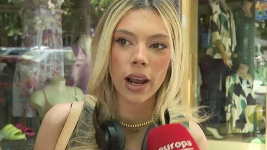 Alejandra Rubio planta cara tras sus impactantes imágenes gritando a las puertas de la cárcel: "Me importa un pimiento"