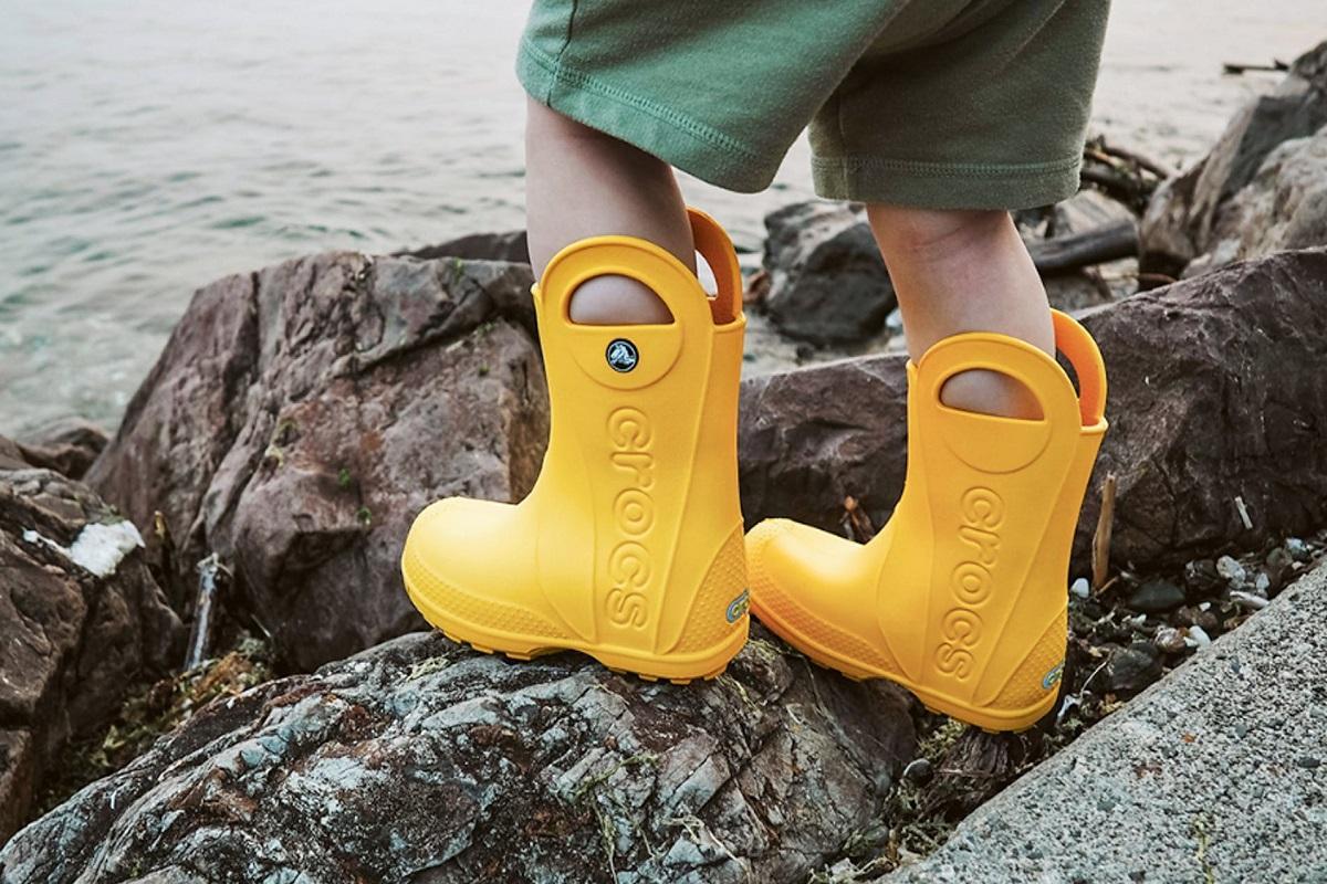 Las botas de agua para niños que arrasan en Amazon, cuestan 16 euros - El  Periódico