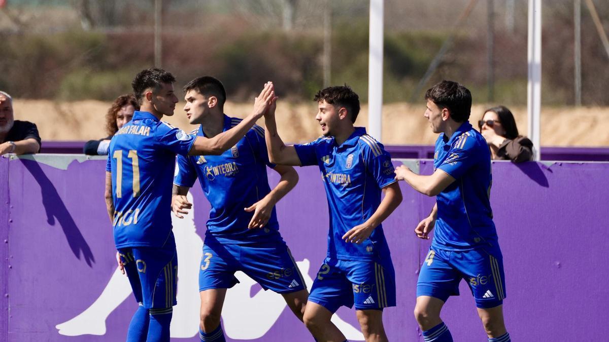 Dos zarpazos del Vetusta no bastan en un duelo de ida y vuelta ante el Valladolid Promesas