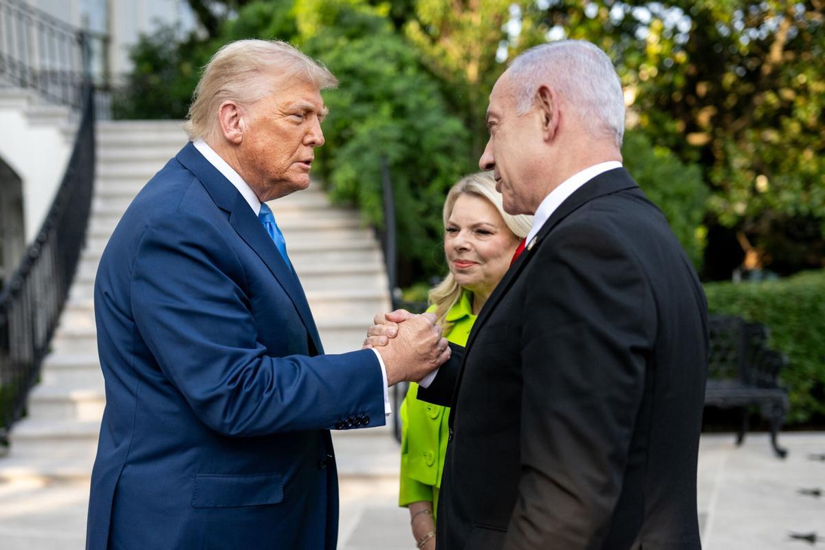 Donald Trump junto a Binyamín Netanyahu