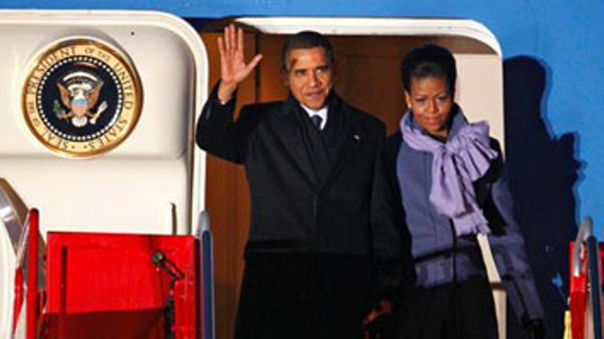 Barack Obama ya está en Oslo para recibir el Nobel de la Paz