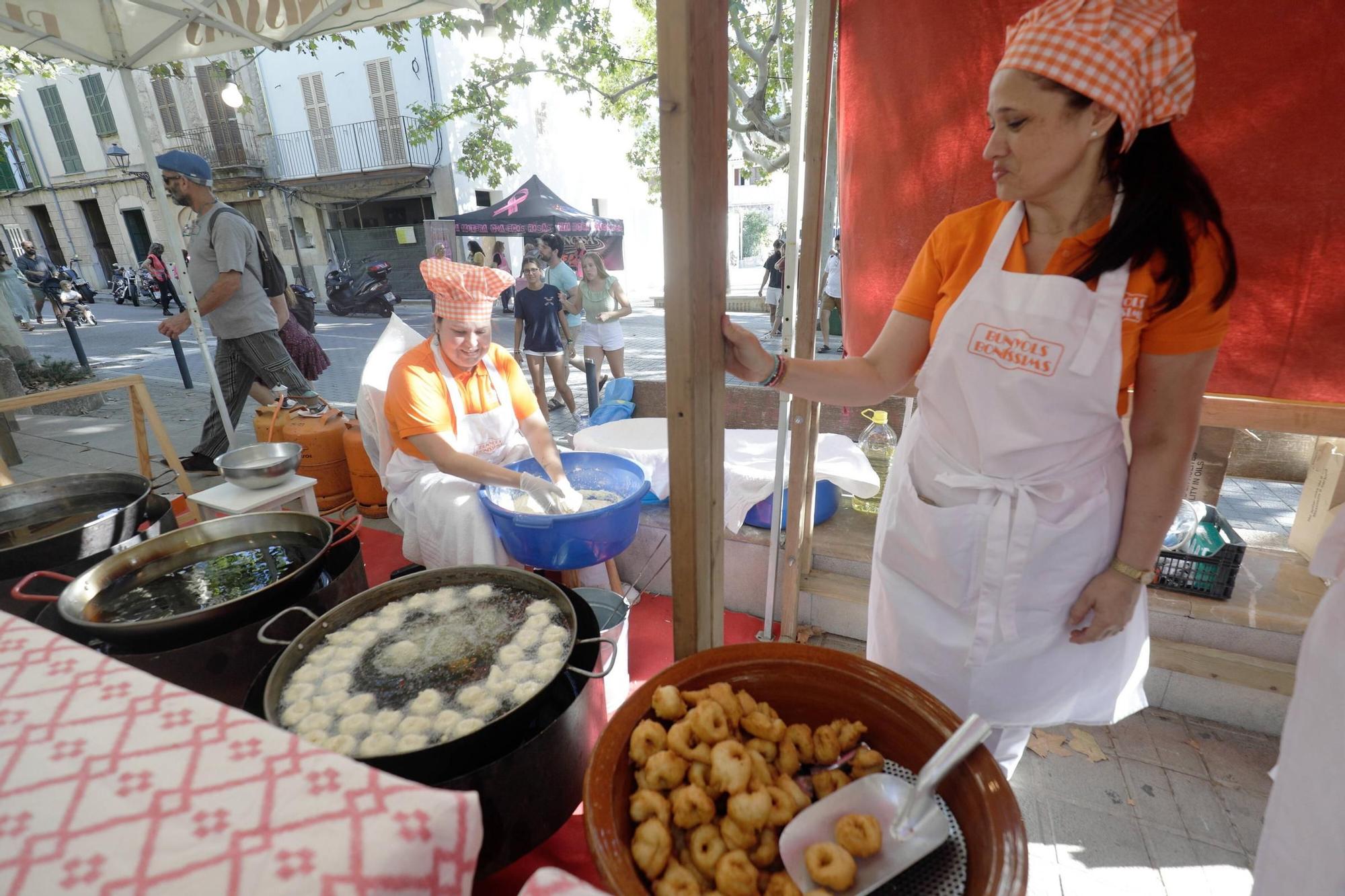 La feria más dulce de Mallorca, la Fira Dolça de Esporles, en imágenes