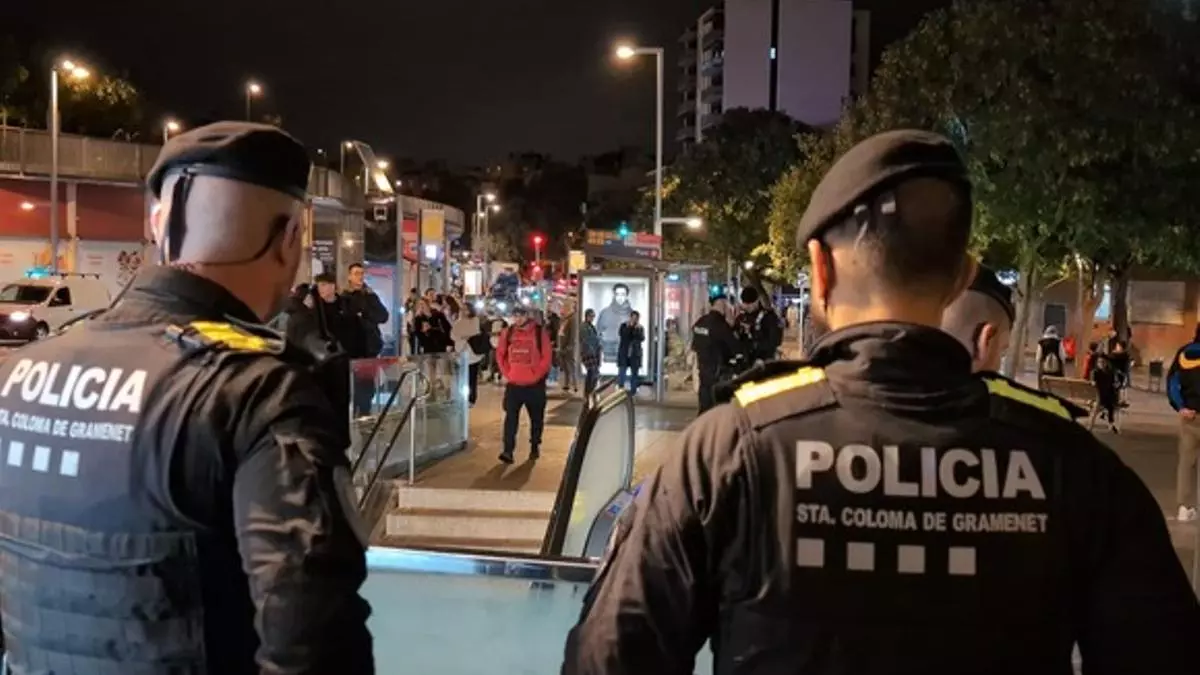 Santa Coloma pone en marcha un plan para "reforzar e intensificar" la presencia policial en las calles