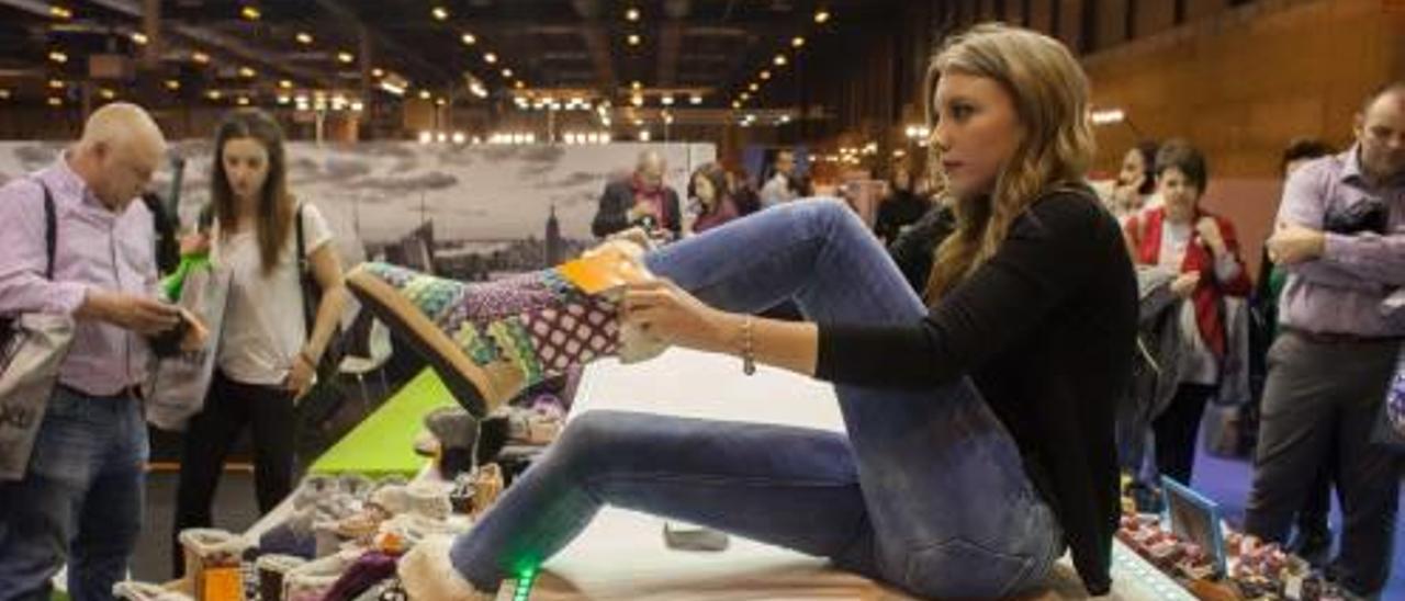 Una edición reciente de la feria Momad Shoes que se celebra en Ifema de Madrid.