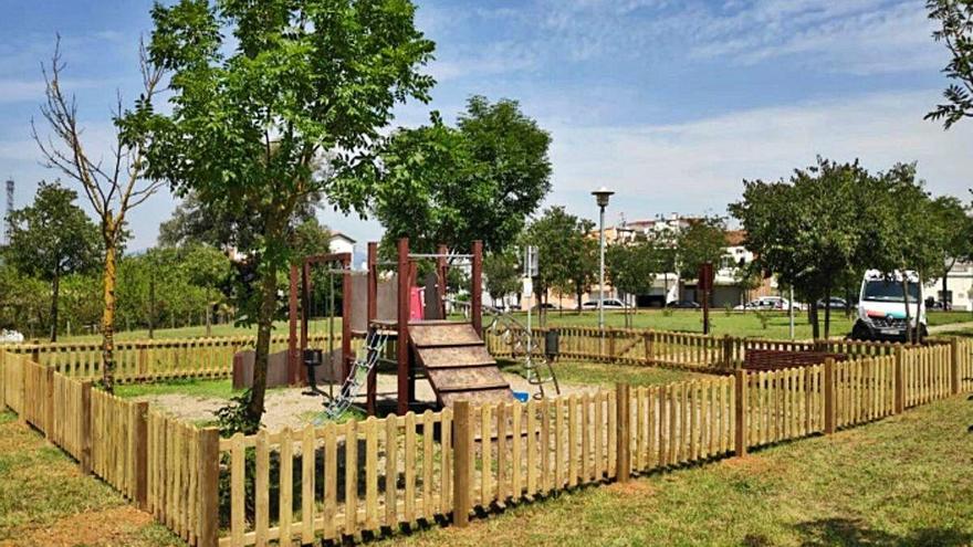 Nova tanca al parc infantil de l&#039;Avellaneda