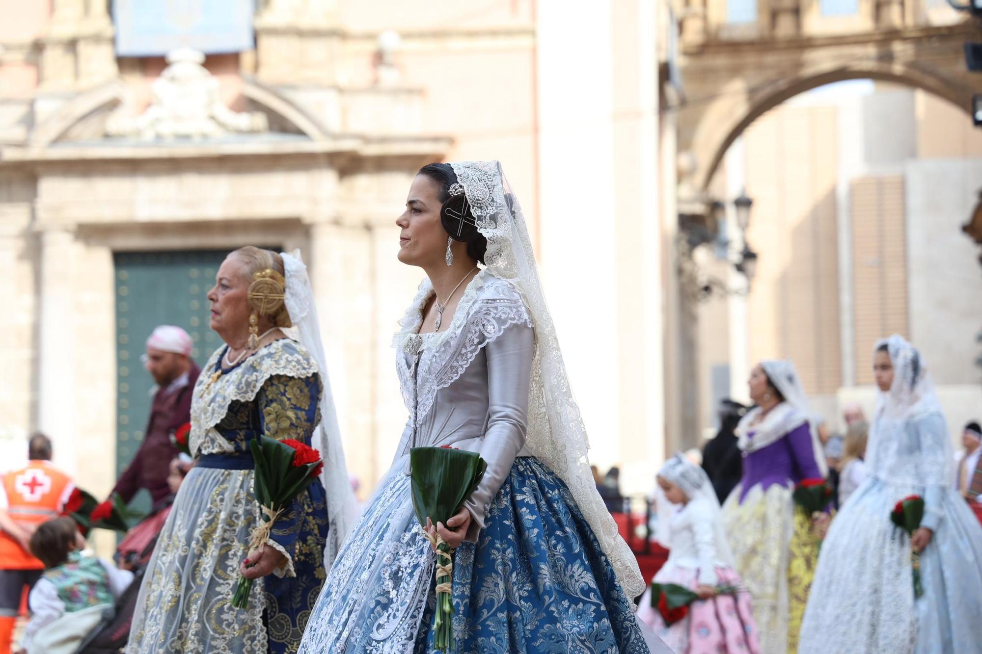 Ofrenda 18 de marzo. Calle San Vicente (16-17 horas)