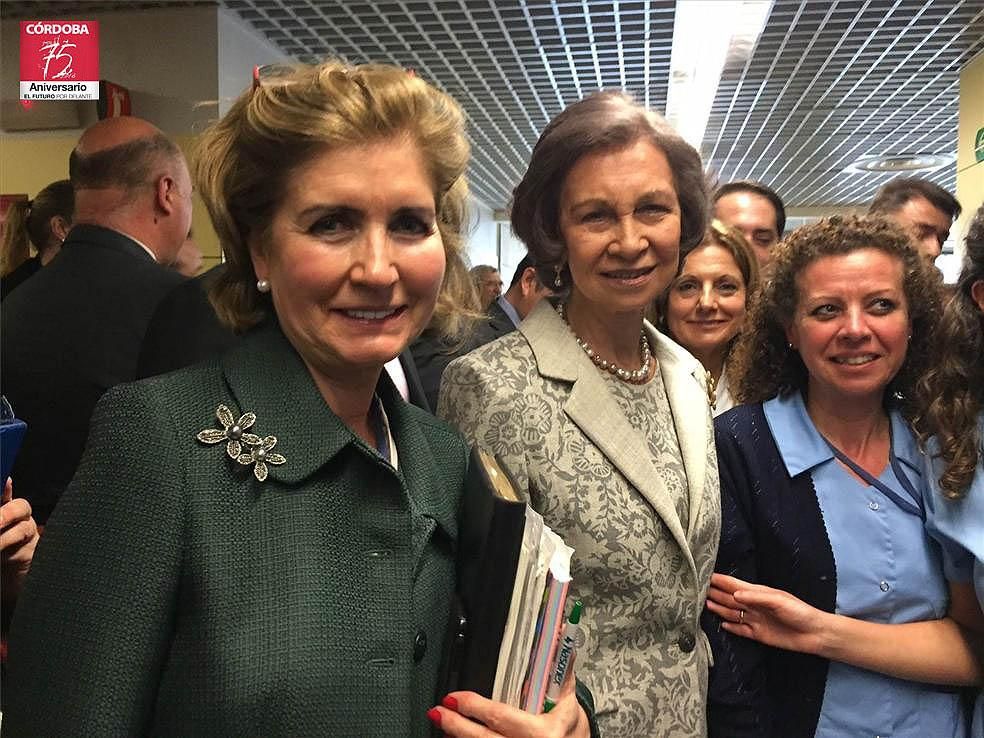 Fotogalería: La Reina Doña Sofía inaugura el acto central del 40º aniversario del Hospital Reina Sofía