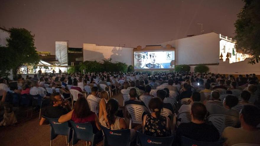 Los espectadores de los cines de verano suben atraídos por la cartelera