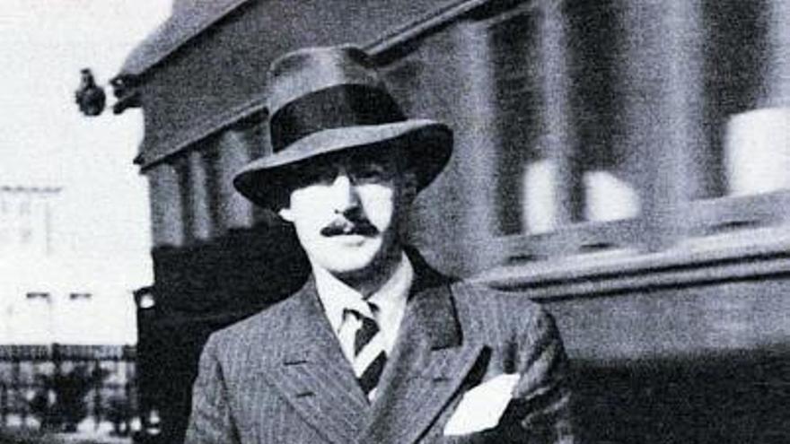 Dashiell Hammett.