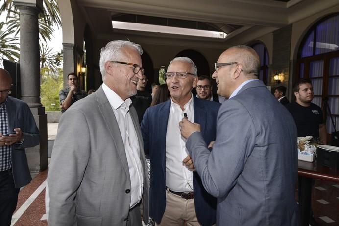 20/07/17. LAS PALMAS DE GRAN CANARIA. Desayuno evento eSport y Editorial Prensa Canaria en el Hotel Sta. Catalina. FOTO: J.PÉREZ CURBELO