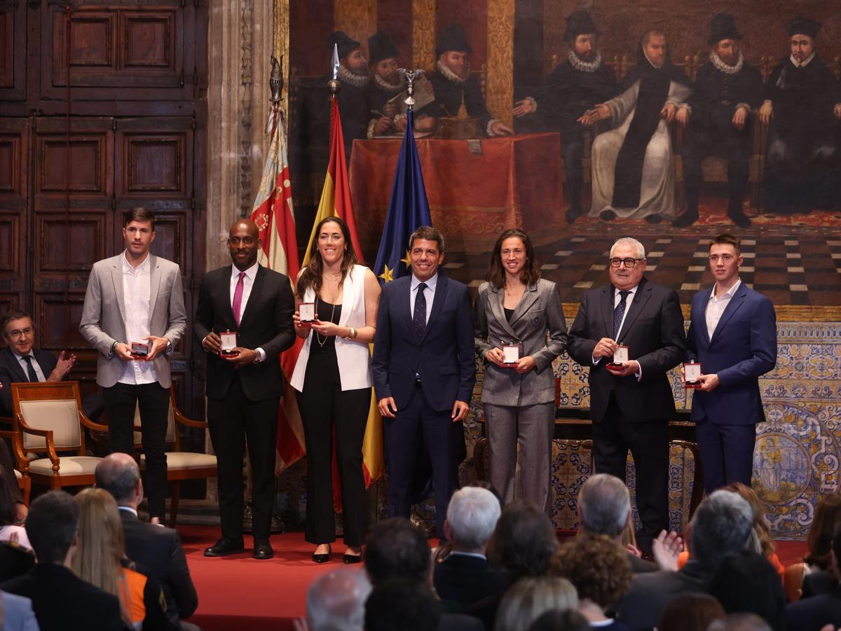 Los medallistas olímpicos y paralímpicos han sido reconocidos.