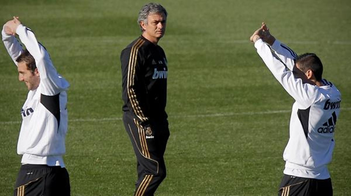 L’entrenador del Reial Madrid, José Mourinho, s’ha mostrat molt prudent en la roda de premsa prèvia al derbi de demà contra Atlètic de Madrid.