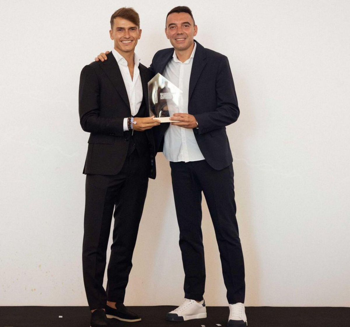 Aspas y Denis Suárez, en la gala benéfica.