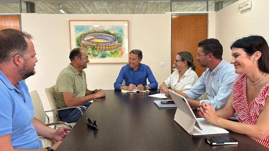 El Ayuntamiento reúne a los constructores de Lorca para incorporarlos a las actuaciones en el casco histórico