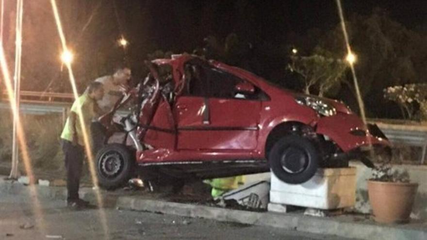 Impresionante accidente en la carretera del Sur