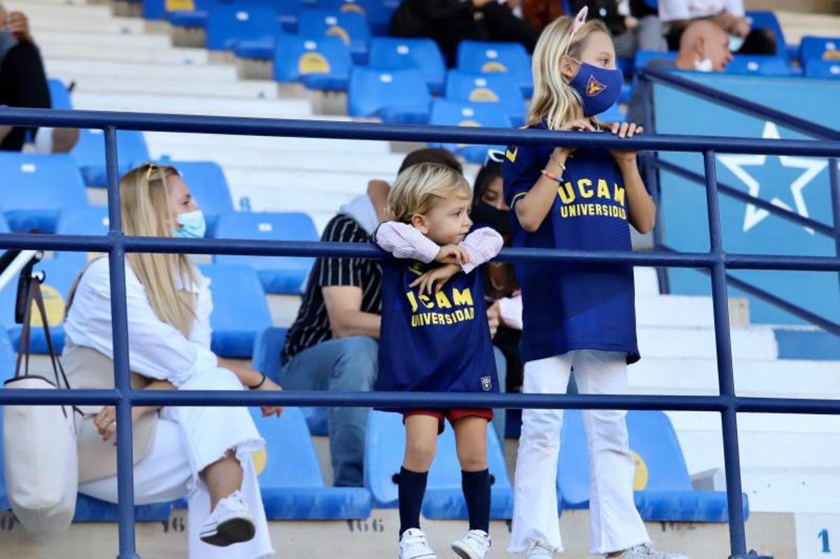 El UCAM Murcia tira de oficio | JUAN CARLOS CAVAL