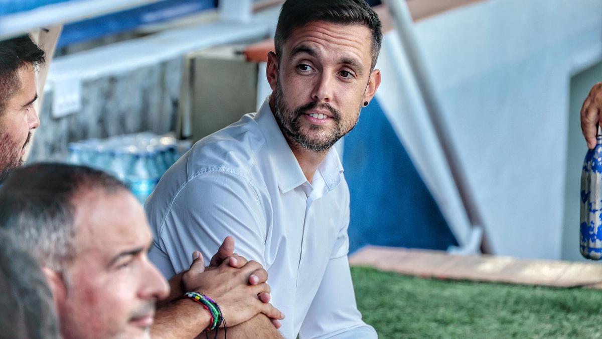 Eder Maestre, entrenador del Costa Adeje.