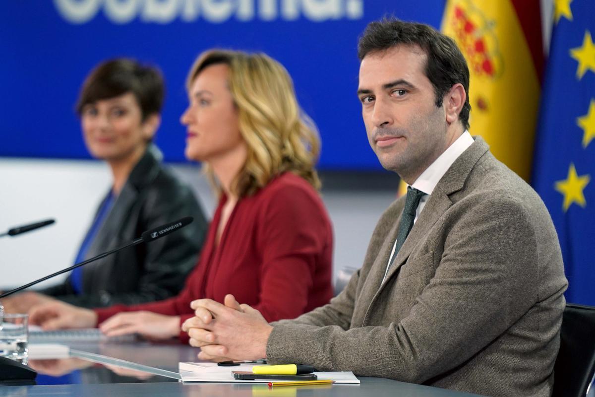 Carlos Cuerpo, ministro de Economía, durante la rueda de prensa después de la reunión del Consejo de Ministros.