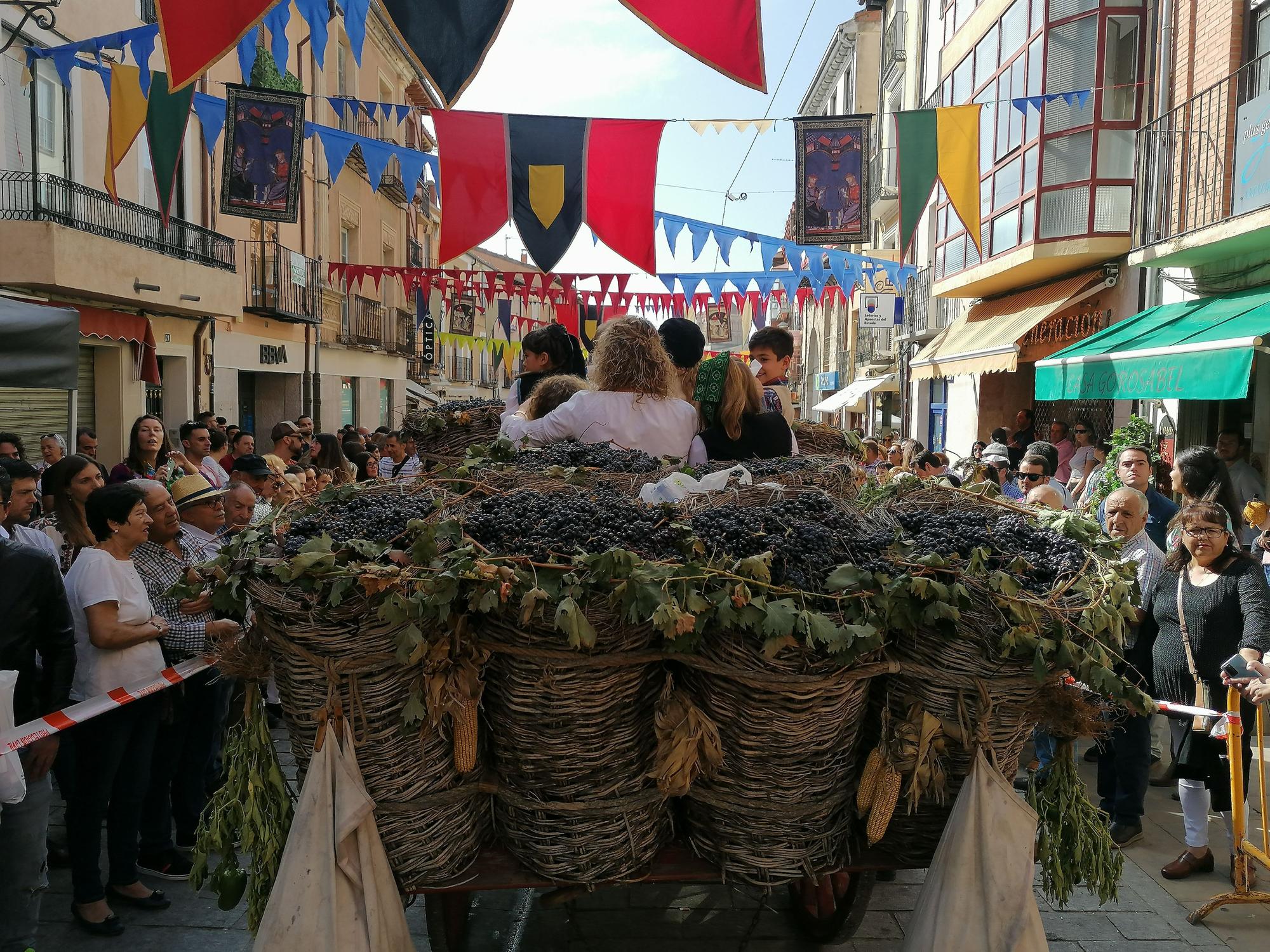 Toro revive el desfile de carros de Vendimia