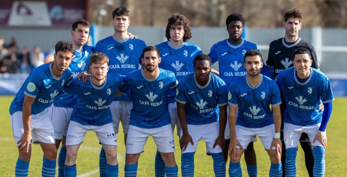 Once inicial del CD Villaralbo en Almazán. | CD VILLARALBO