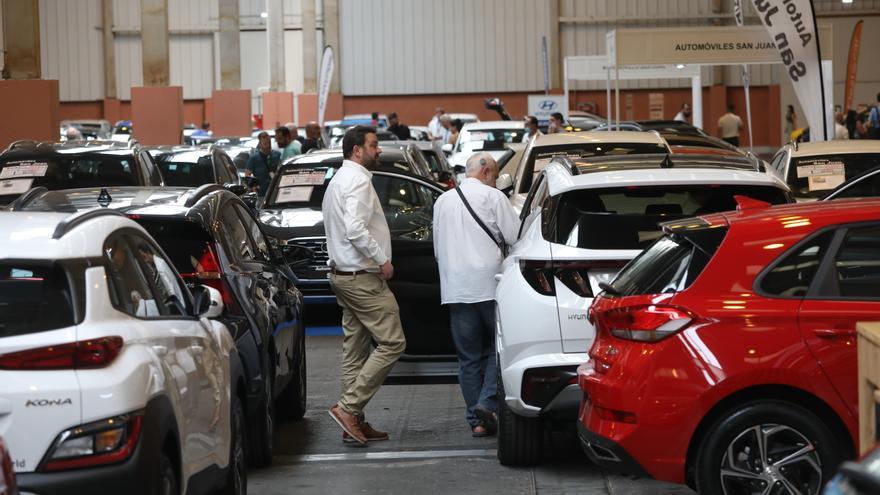 La venta de coches de segunda mano cae un 6,8% en Aragón