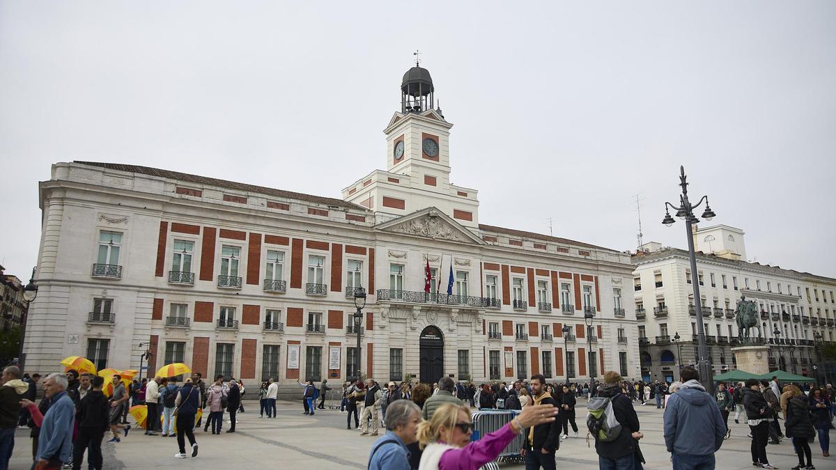 Fachada de la Real Casa de Correos