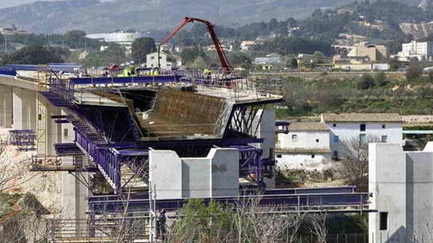 La patronal denuncia el hundimiento de la licitación de la obra pública en Alicante