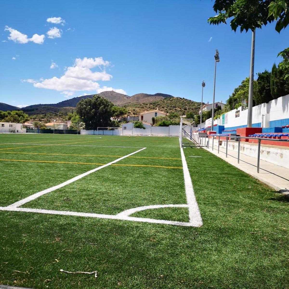 El camp de futbol de Cadaqués.