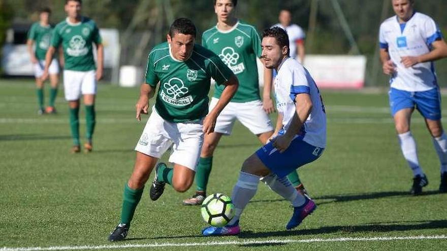 El Campo Lameiro sigue al frente de la tabla. // Gustavo Santos