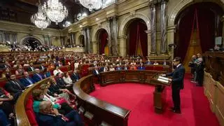 El pleno de investidura se retoma a las 11:45 para que los grupos puedan preparar sus réplicas