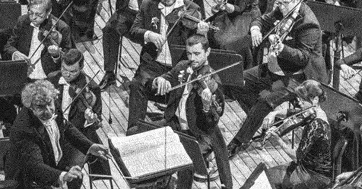 La Filarmónica Checa, dirigida por Semyon Bychkov.