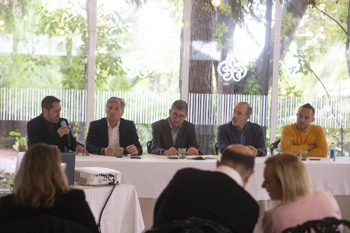 Más que Empresa La Costera