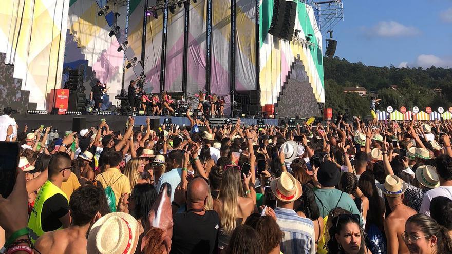 Trabajadores del Reggaeton Beach Festival denuncian condiciones laborales “cercanas a la esclavitud”