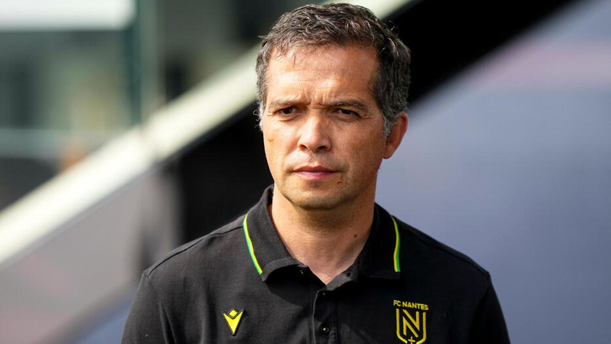 Luis Castro, con la camiseta del Nantes