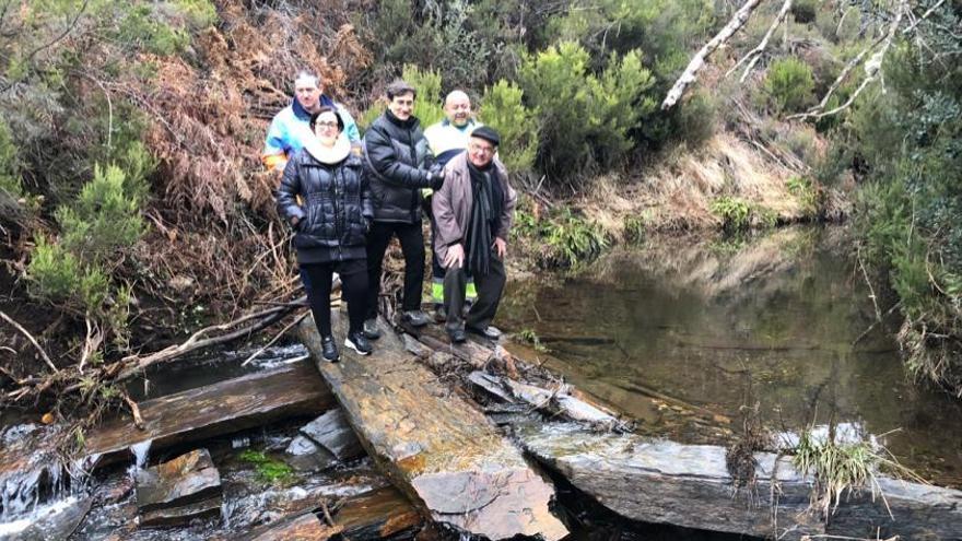 Visita al estado de la captación de aguas en el municipio.