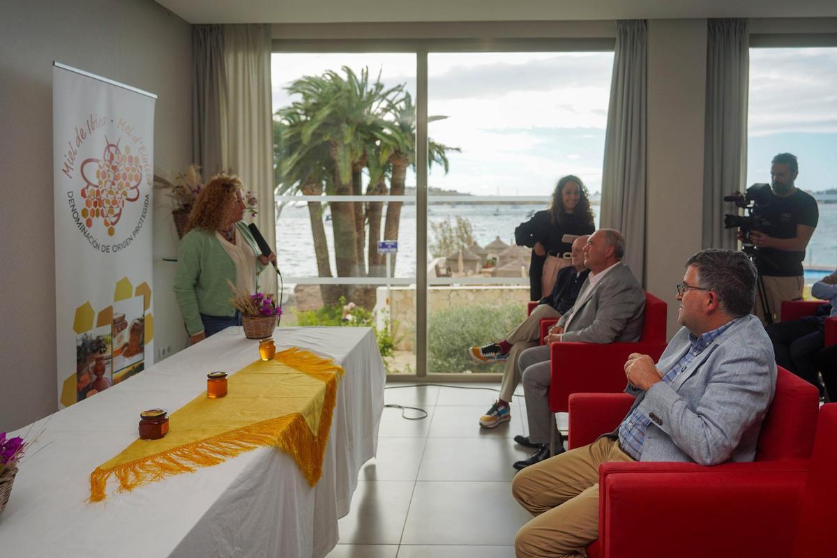 Cata de miel en Ibiza Cata de miel en Ibiza