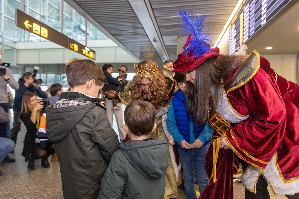 Los Reyes Magos aterrizan en Santiago