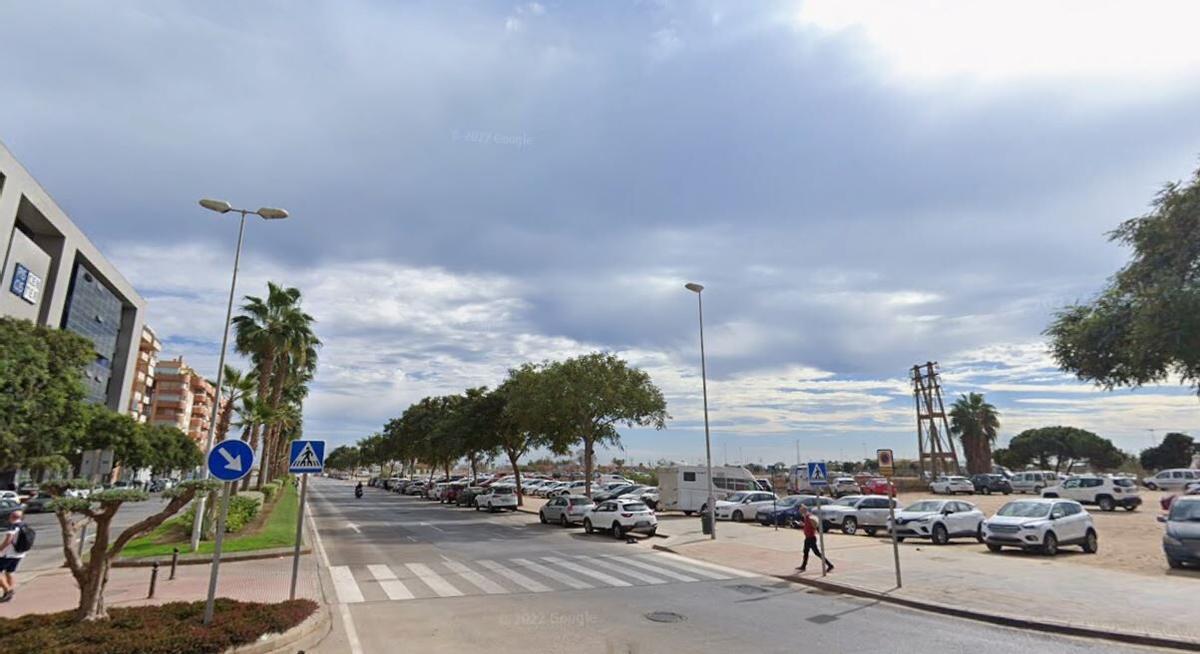 Avenida Imperio Argentina, en el Parque Litoral.