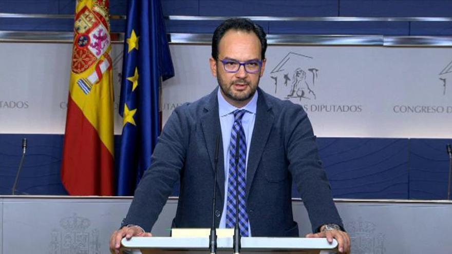 Podemos y C´s rechazan la última oferta del PSOE