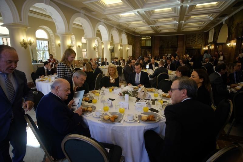 Las Palmas de Gran Canaria.  La Asociación para el Progreso de la Dirección (APD) y Deloitte reúnen en Las Palmas de Gran Canaria a directivos de las cerca de 120 empresas canarias.  | 10/12/2019 | Fotógrafo: José Carlos Guerra