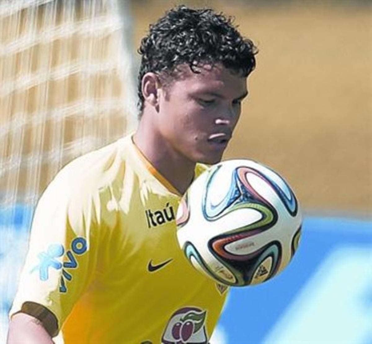 Thiago Silva, en un entrenament amb la selecció del Brasil a Teresópolis.